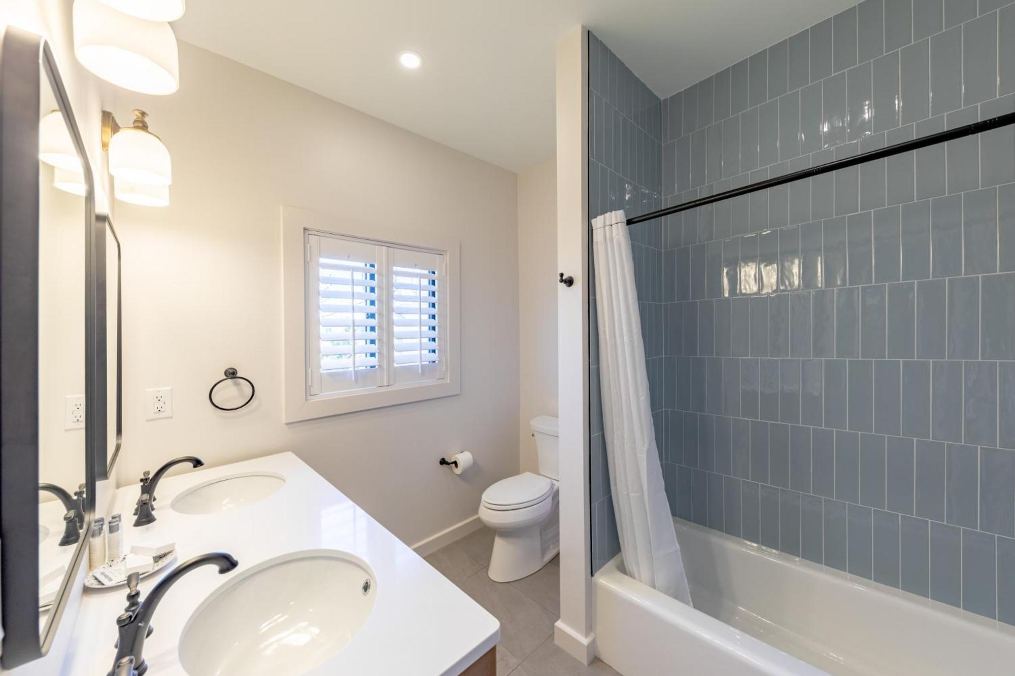 One-Bedroom Suite