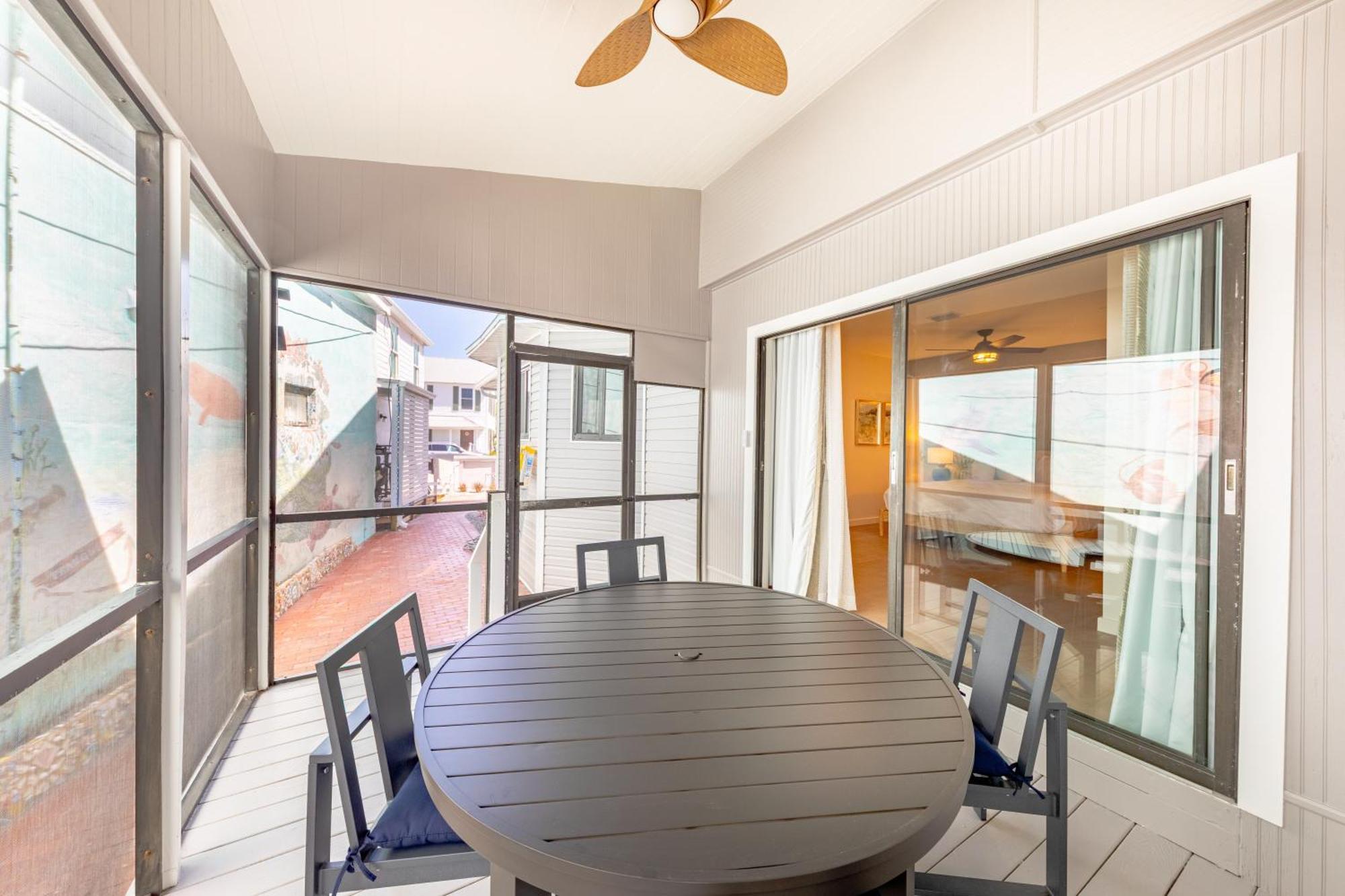 One-Bedroom Apartment Terrace