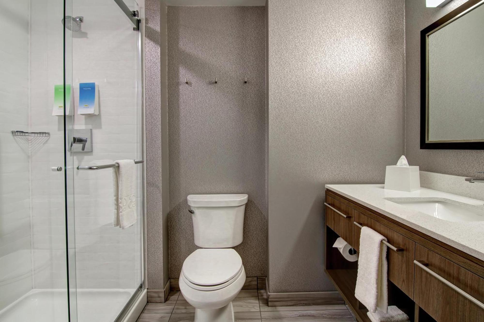 King Studio Suite Non-Smoking