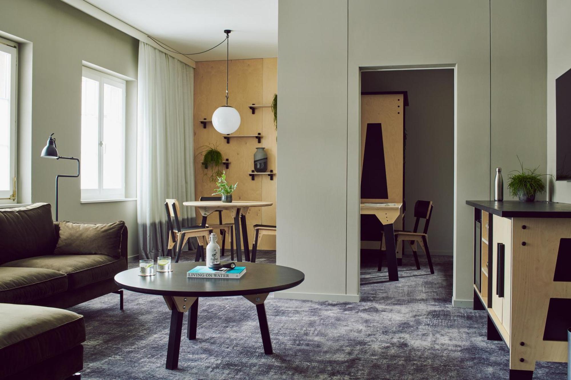 Standard Quadruple Room