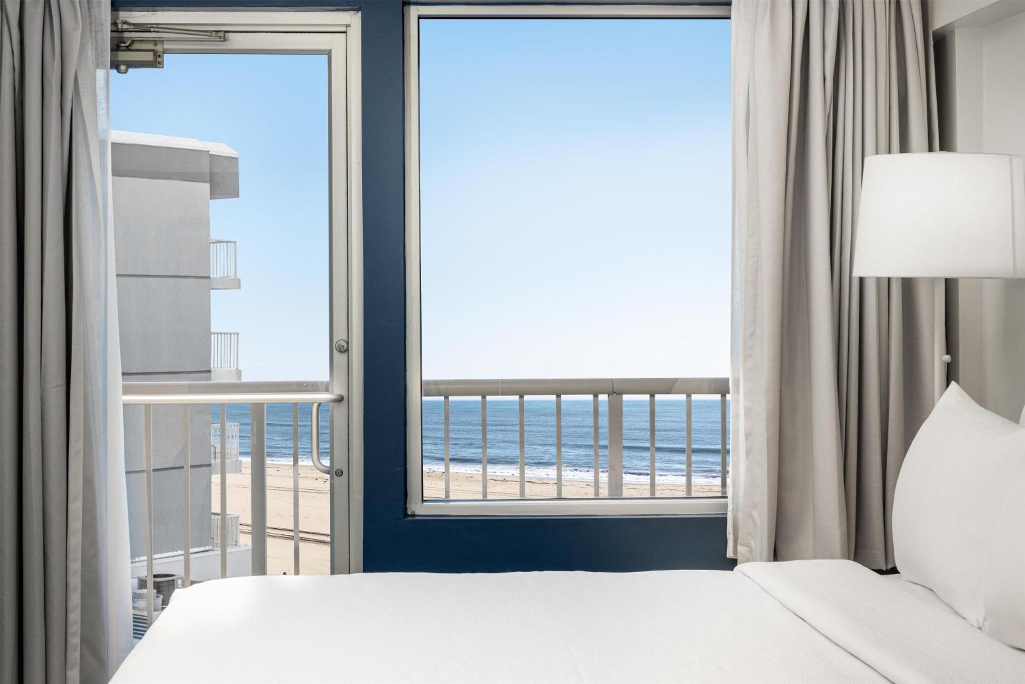 Queen Room Two Queen Beds Partial Ocean View