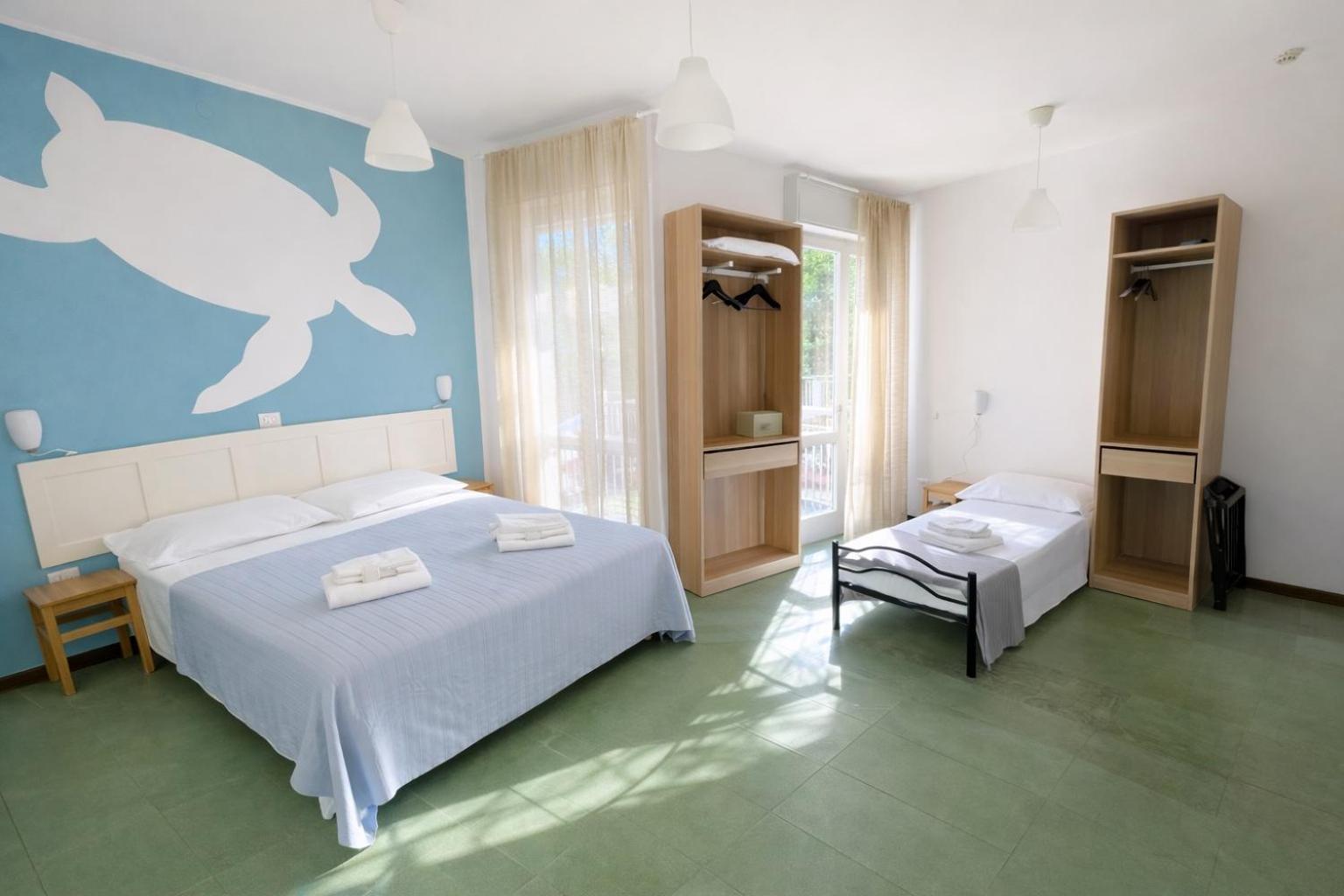 Triple Room