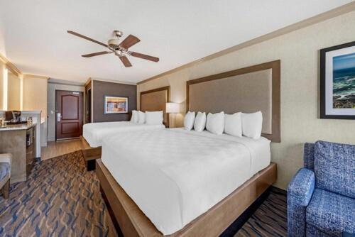 King Suite Two King Beds Balcony Non Smoking