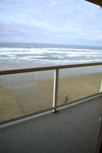 King Suite Two King Beds Balcony Non Smoking