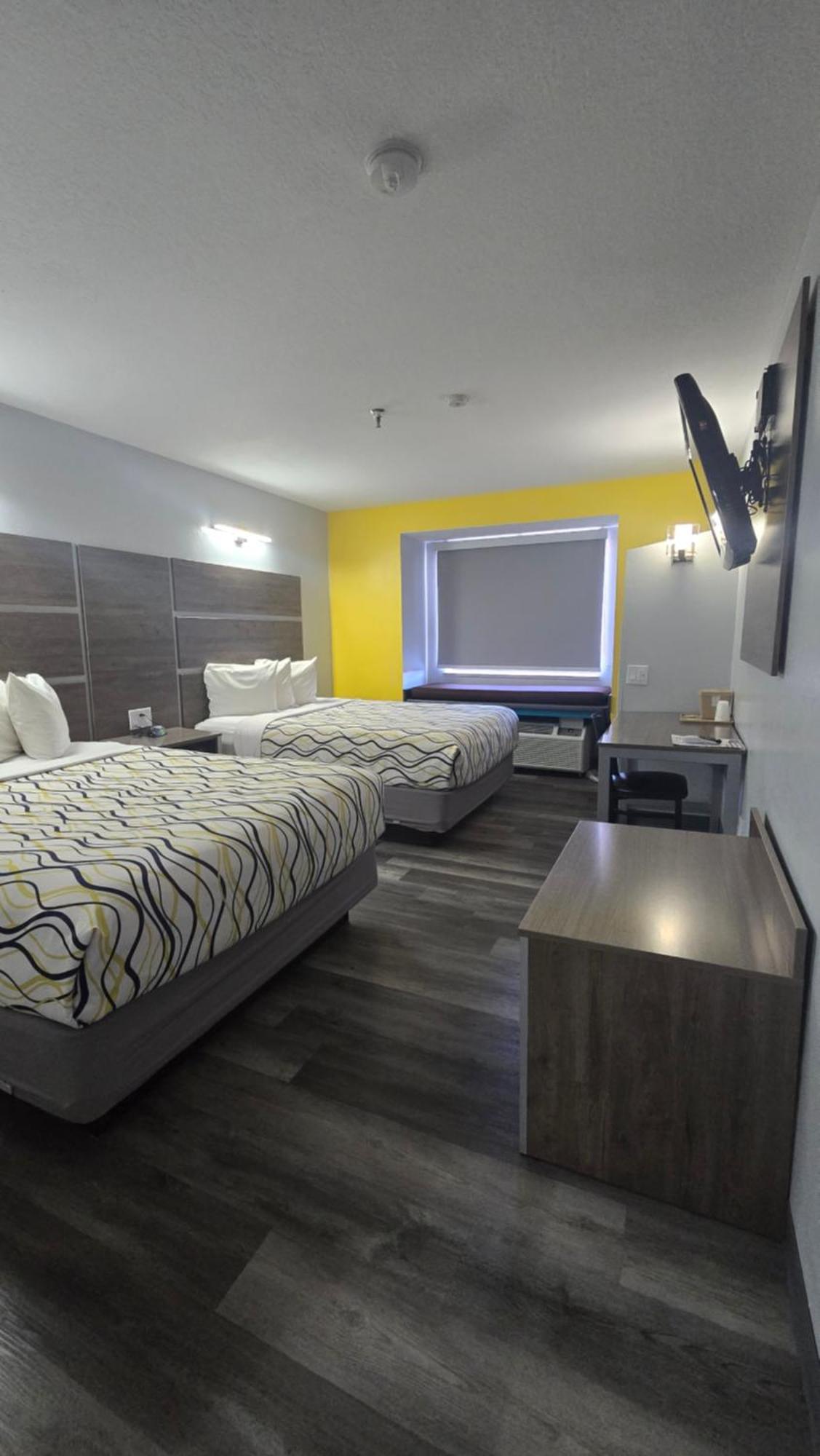 Standard Two Queen Beds Second Floor QQ2