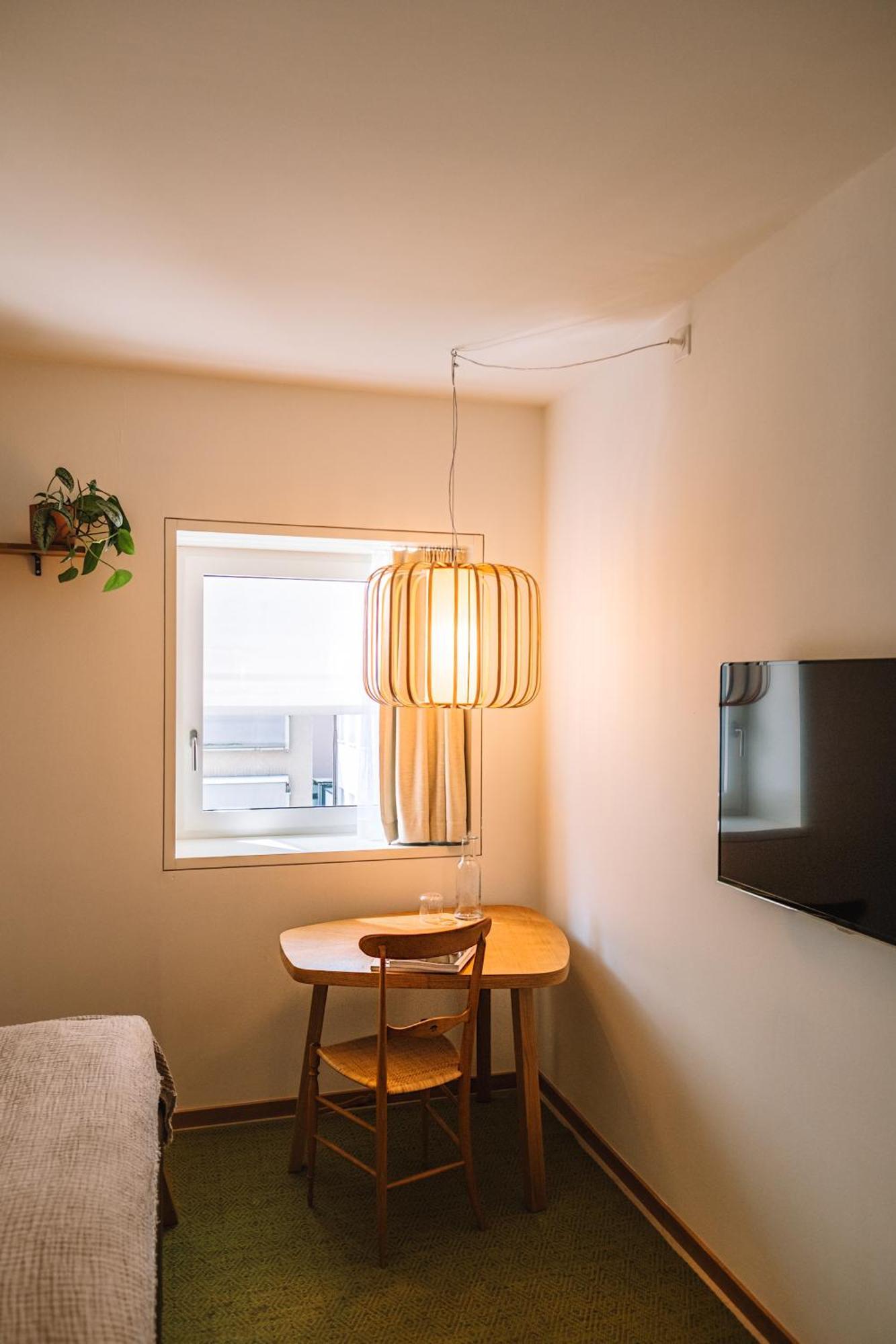 Small Design Room
