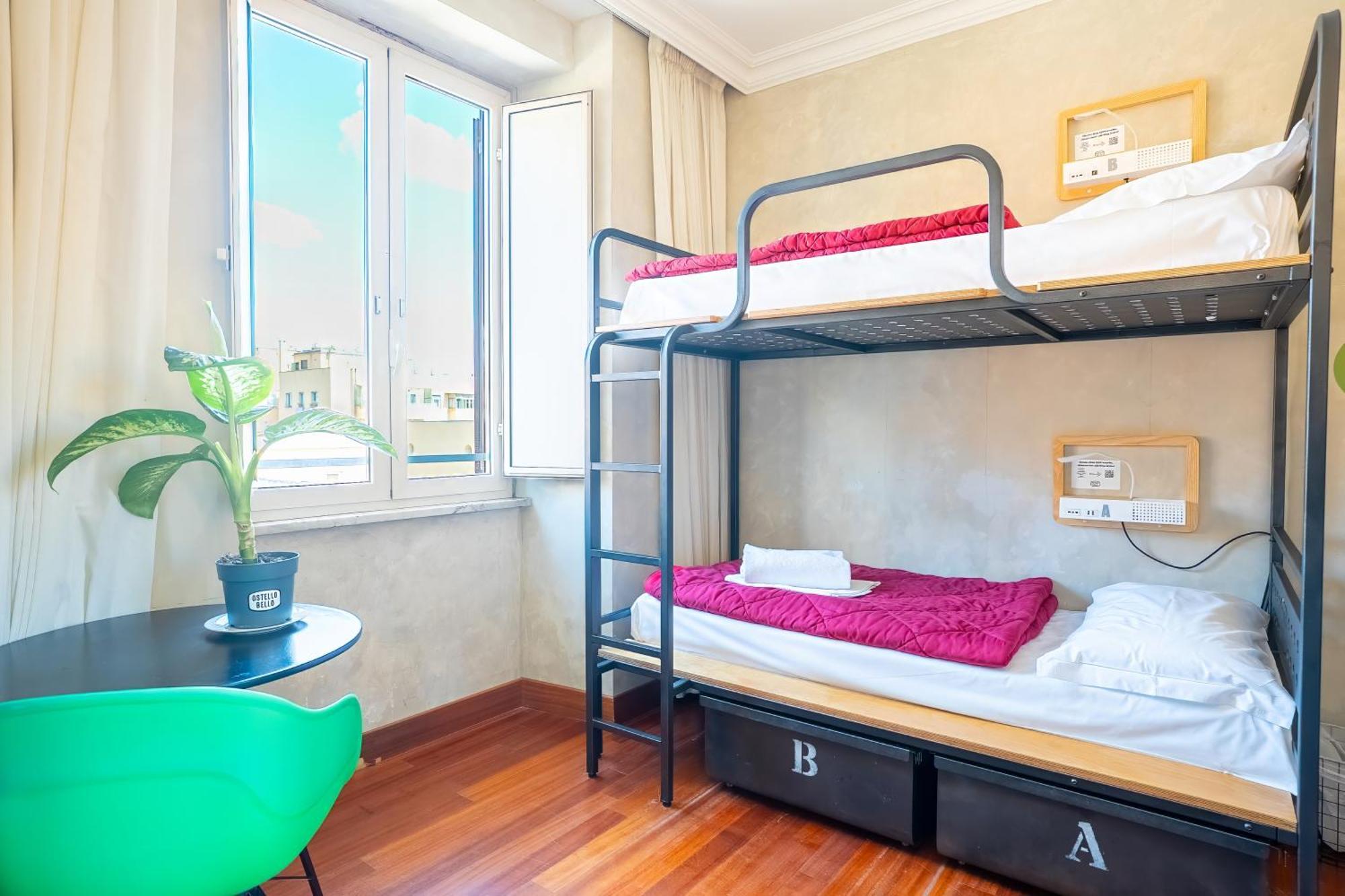 Bed 4-Bed Mixed Dormitory Room