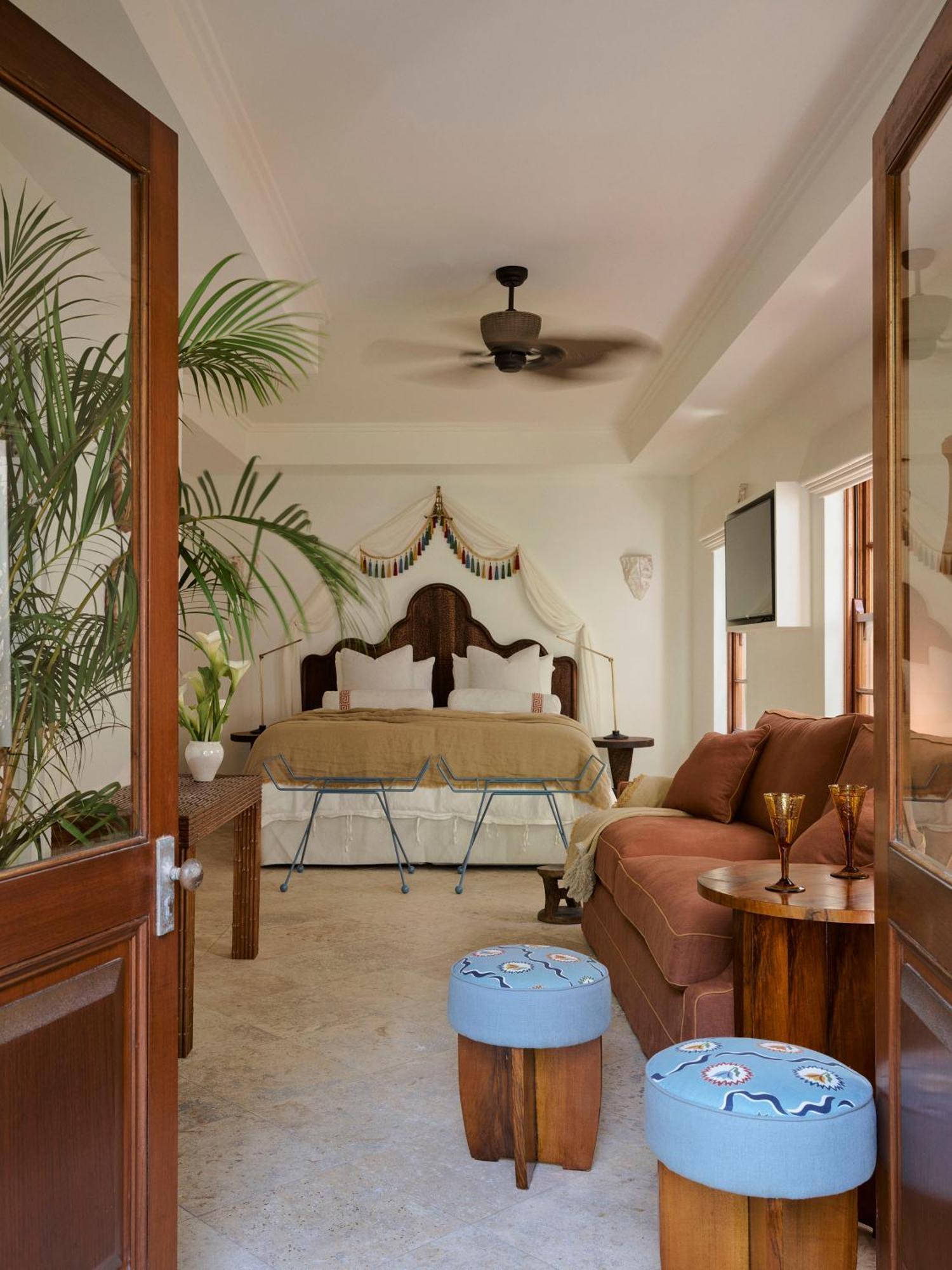 Standard Suite