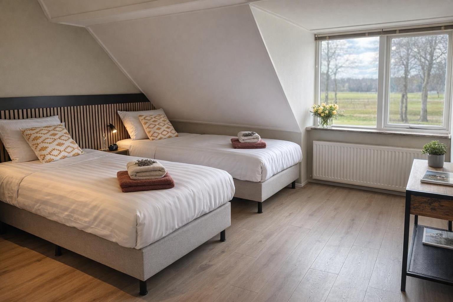 Double Room Private Bathroom