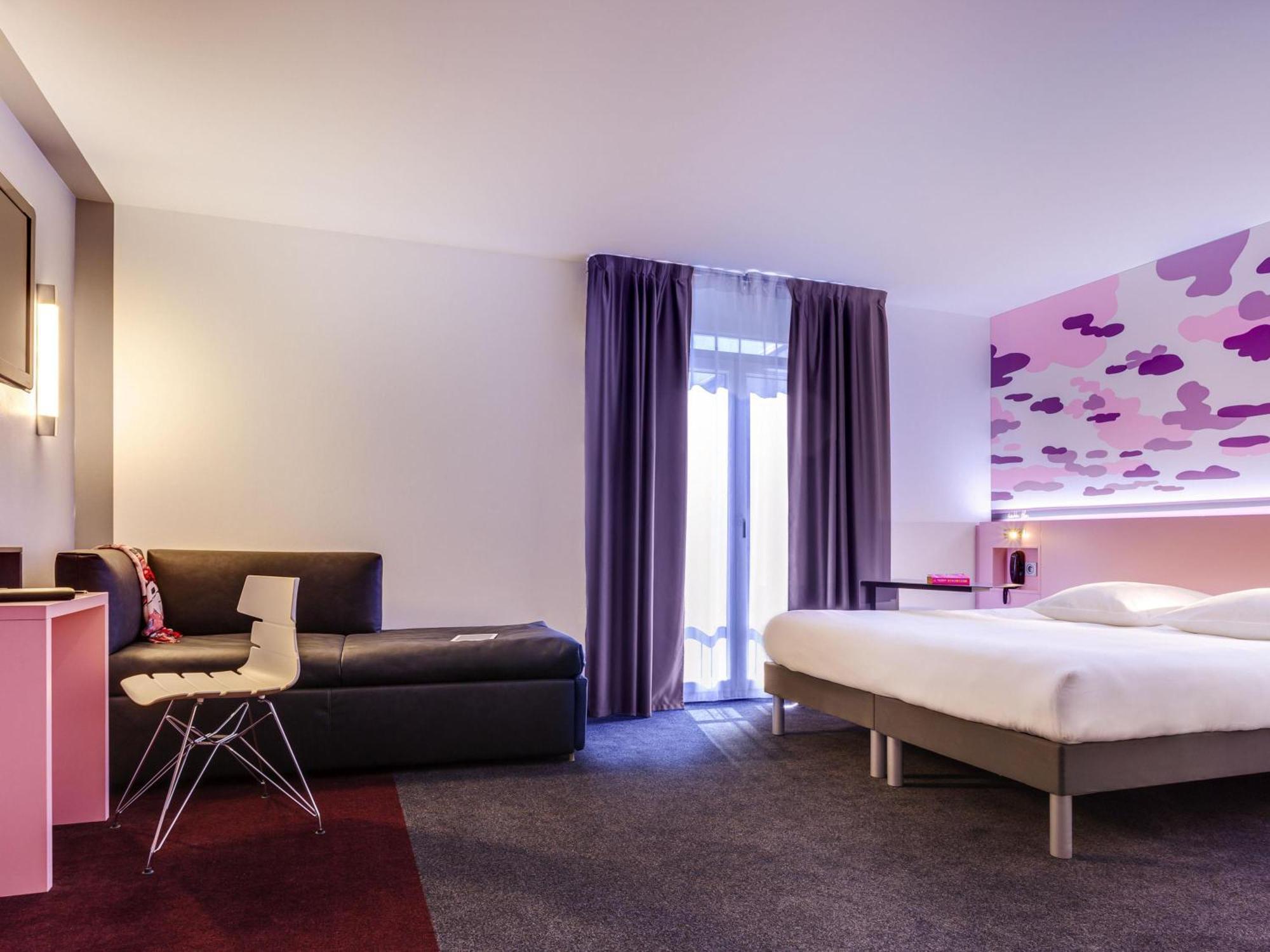 Standard Room Three Single Beds
