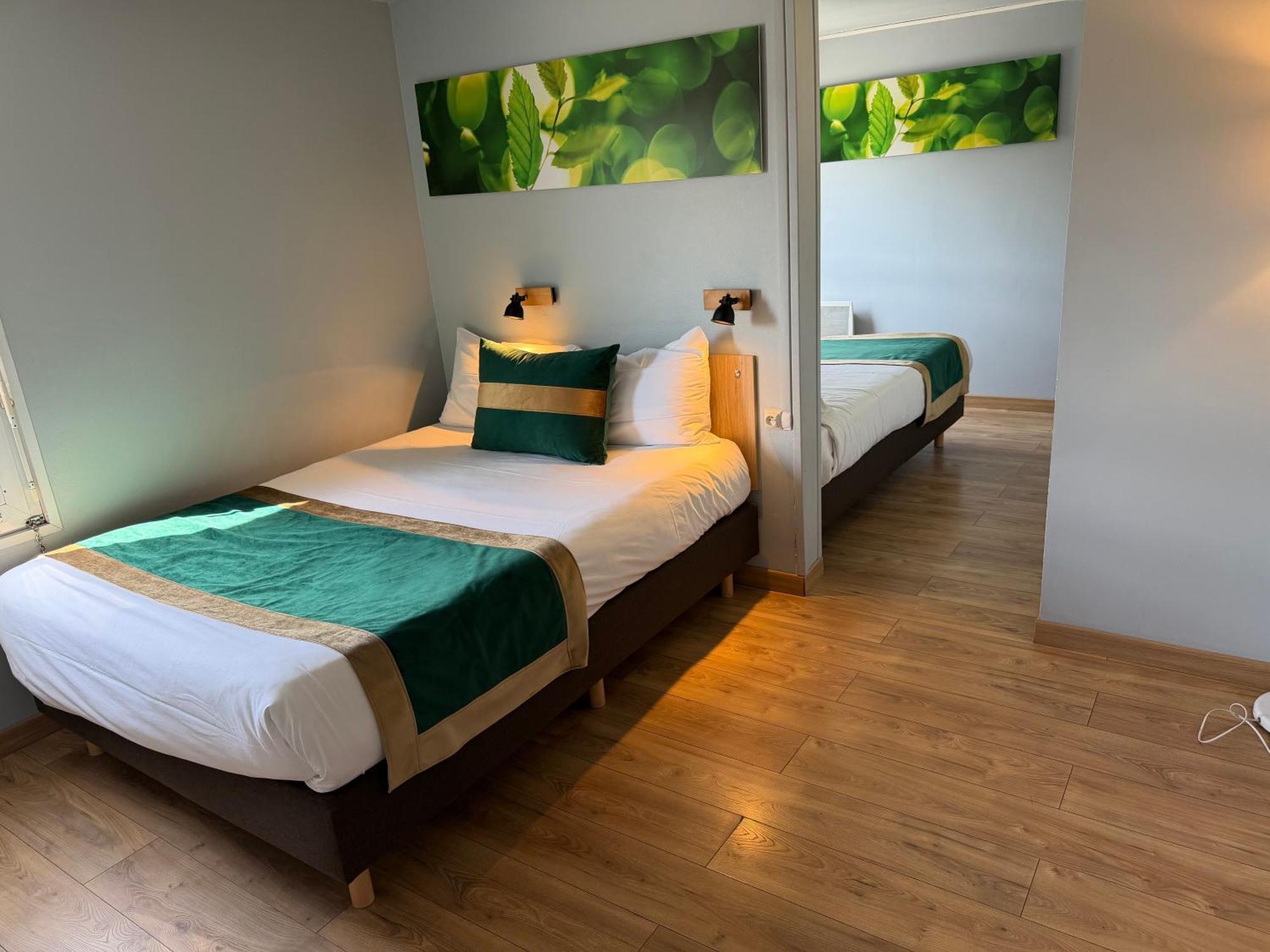 Classic Quadruple Room