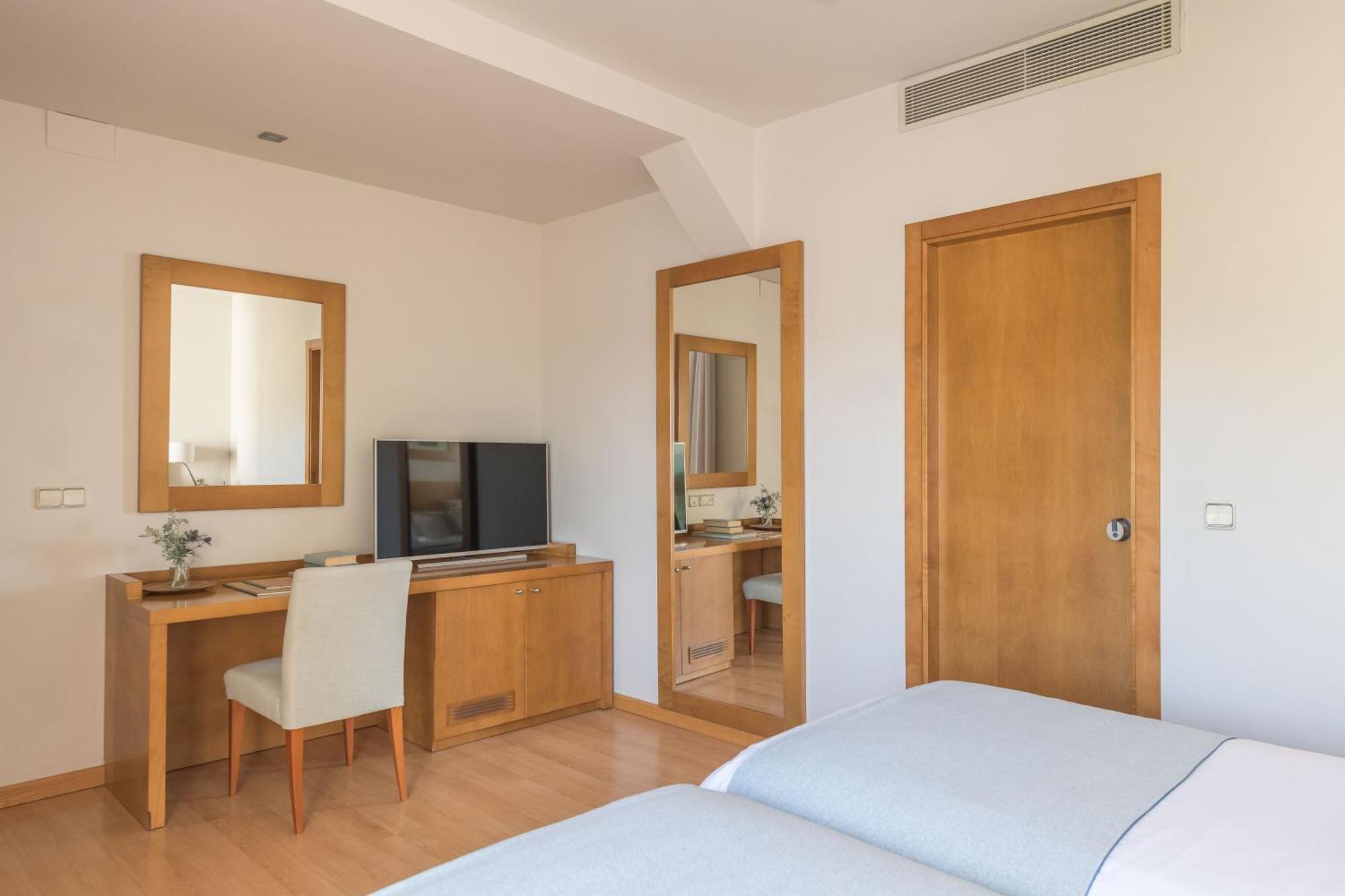 Comfort Twin Room