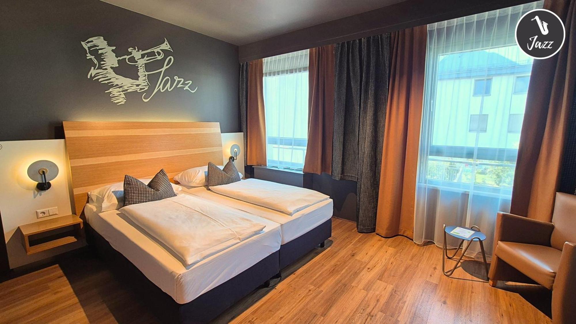 Deluxe Double Room Jazz