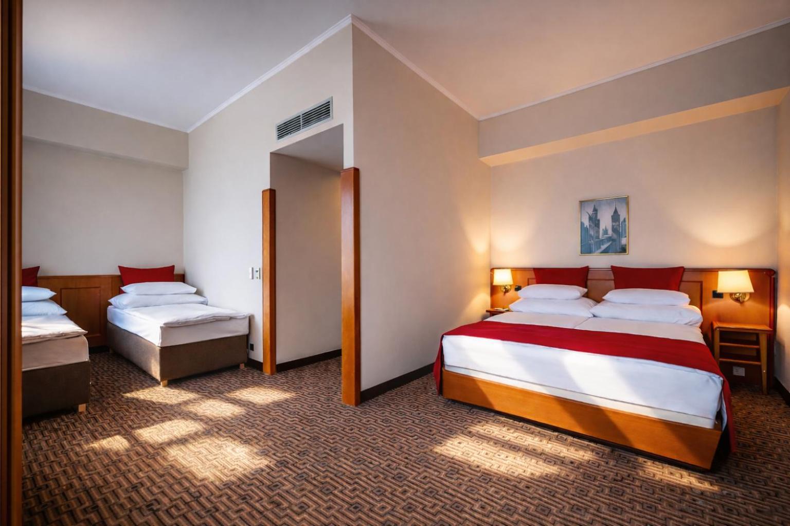 Triple Room