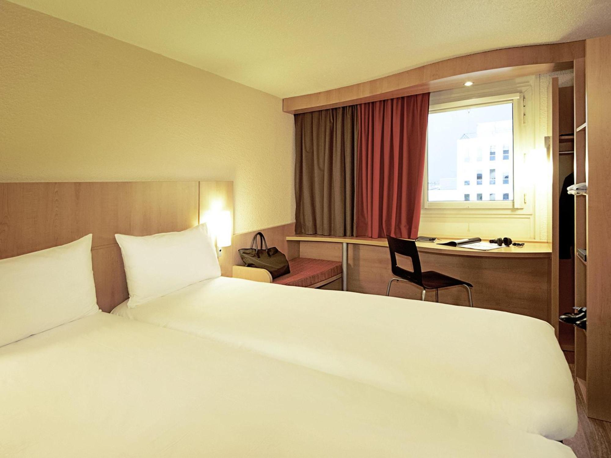 Twin Room Extra Bed