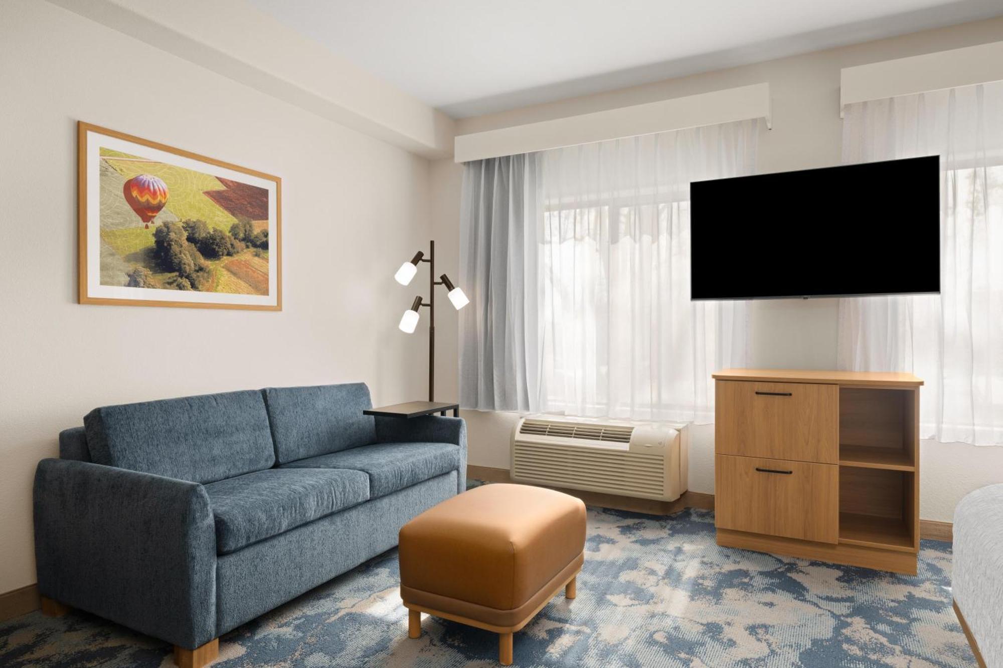 King Studio Suite Non-Smoking