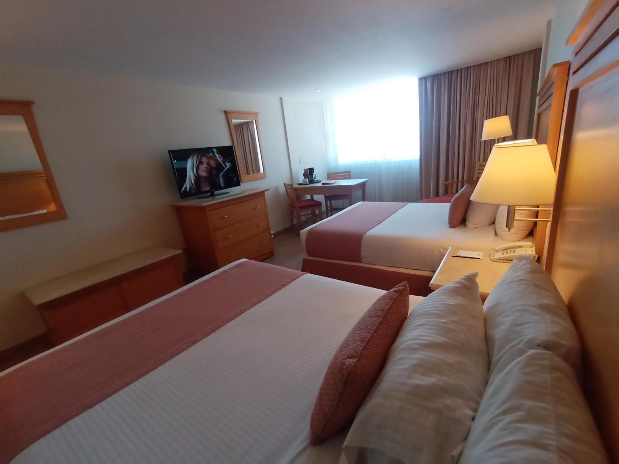 Queen Room Two Queen Beds Non-Smoking