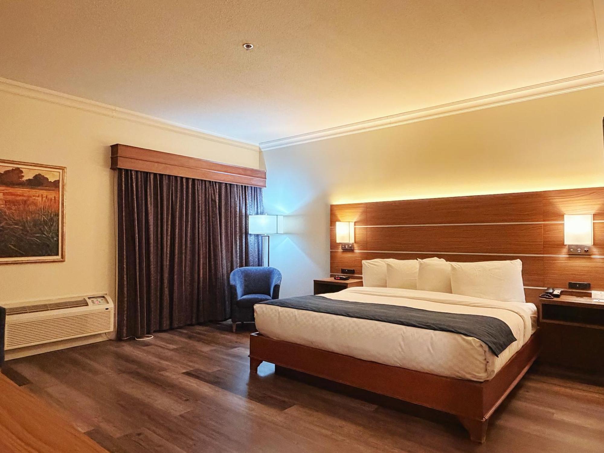 Privilege King Room Exterior View