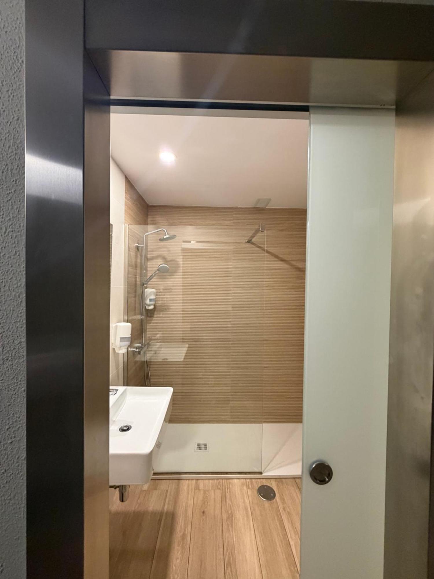 Single Room Balcony