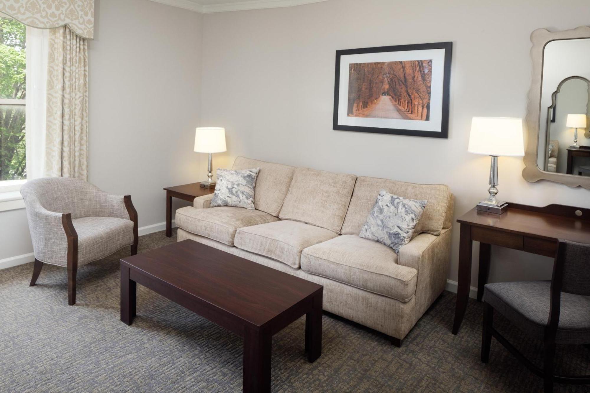 Parlor King Suite