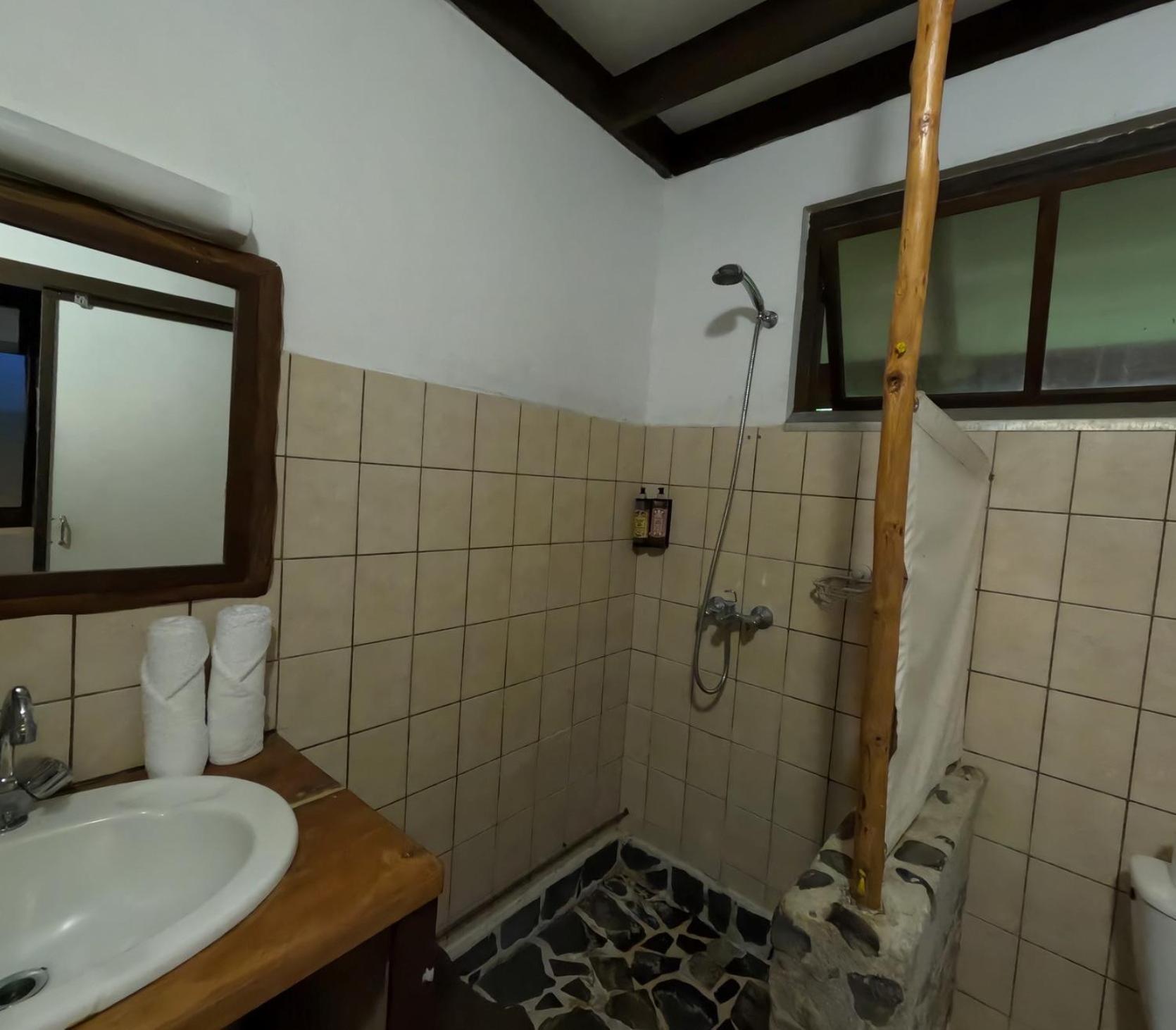 Family Room Private Bathroom