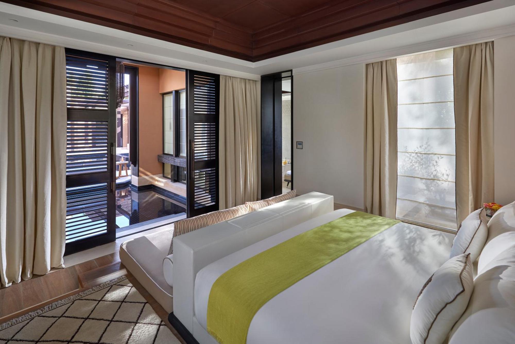 Mandarin Pool Villa