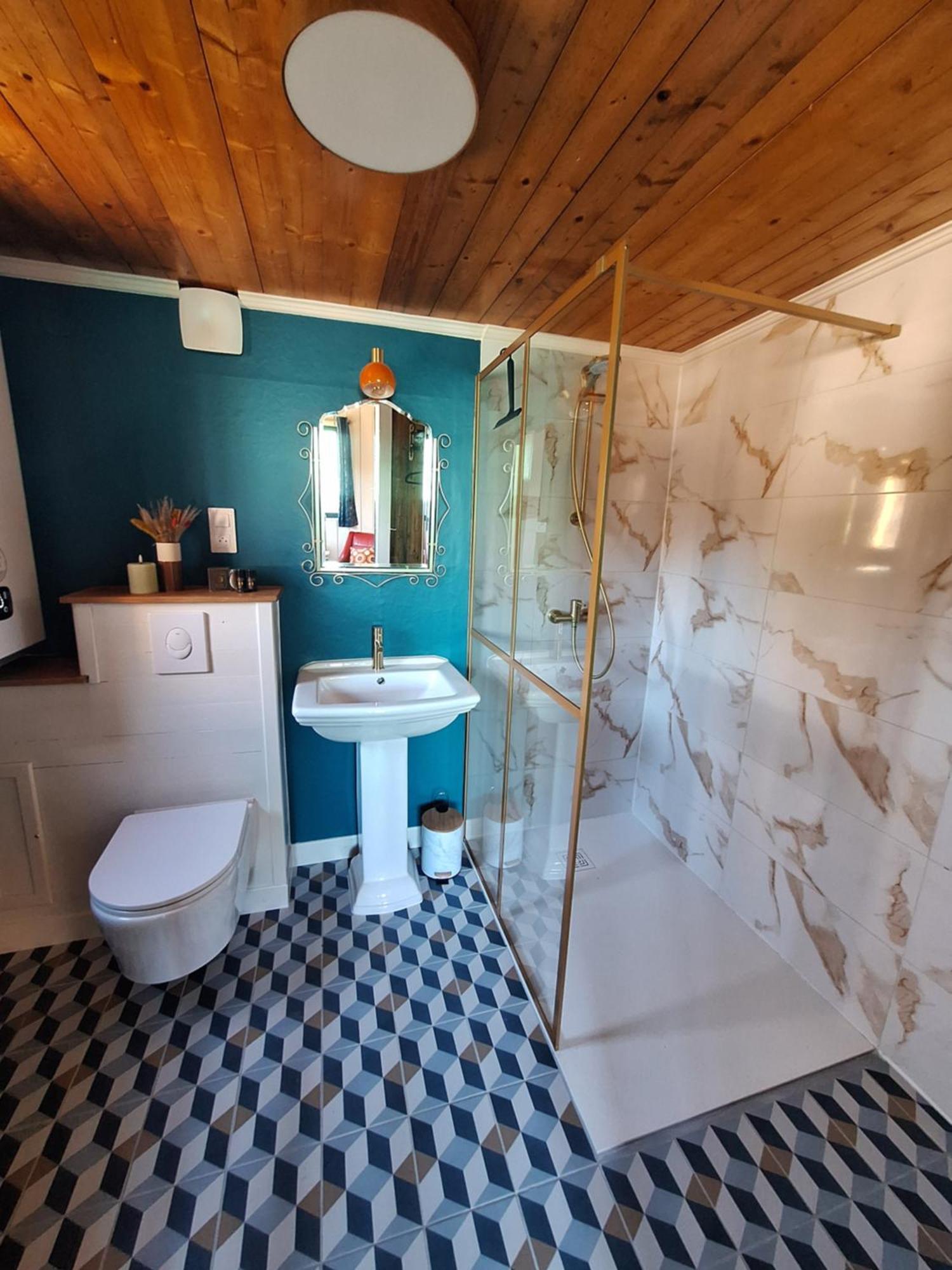 One-Bedroom Chalet