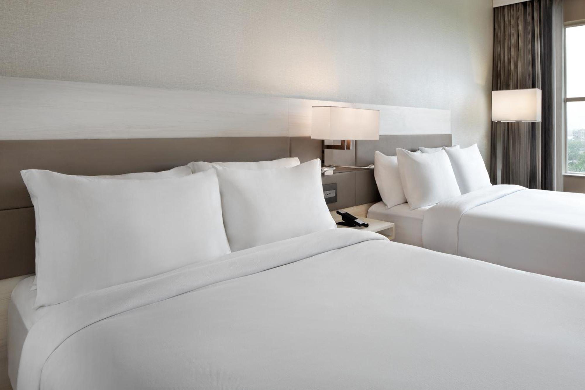 Queen Room Two Queen Beds