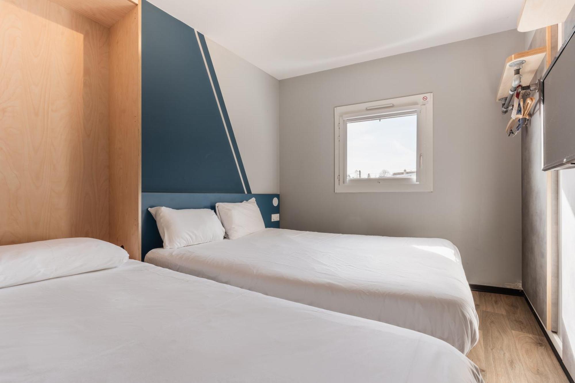 Double Room Folding Bed