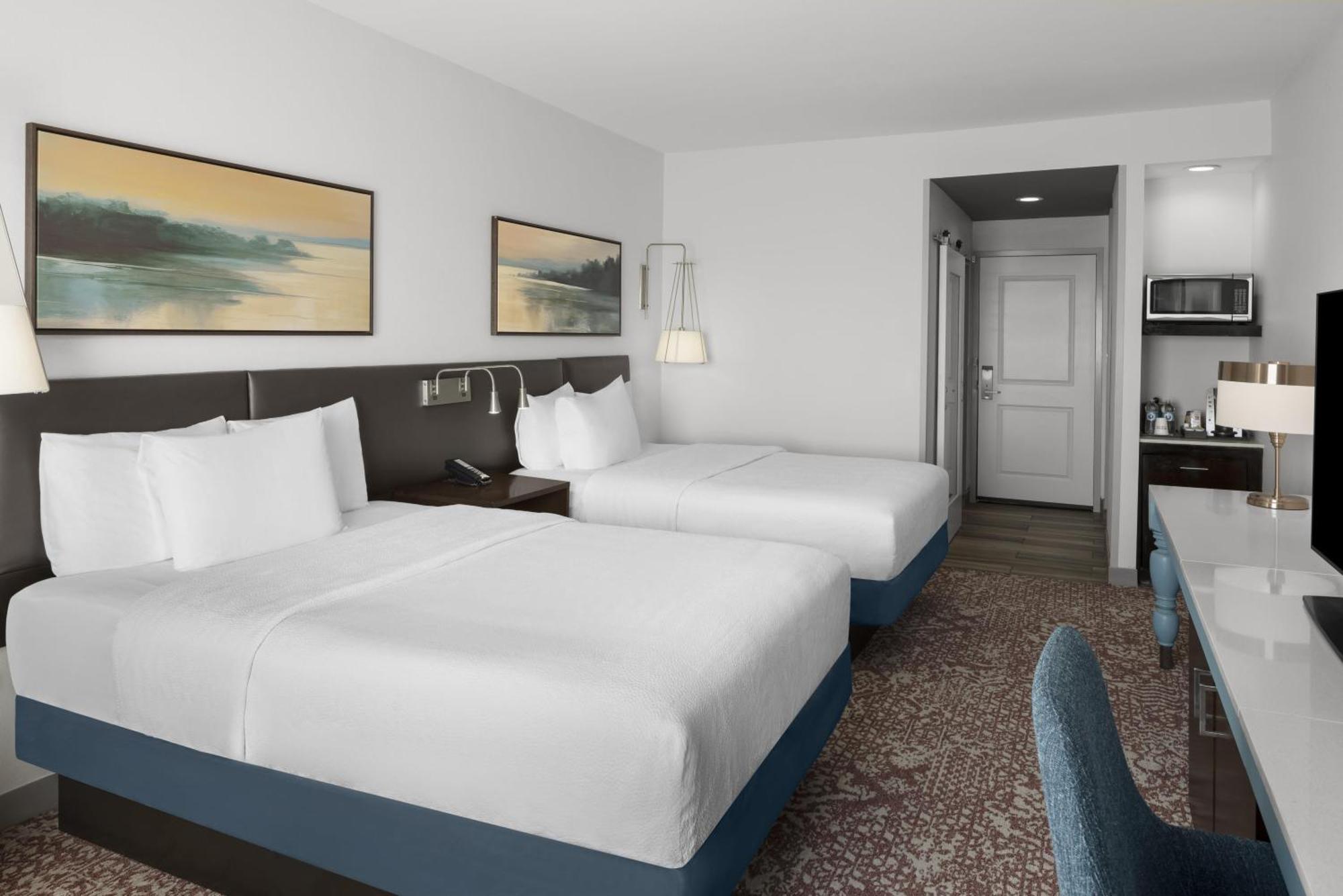 Queen Room Two Queen Beds