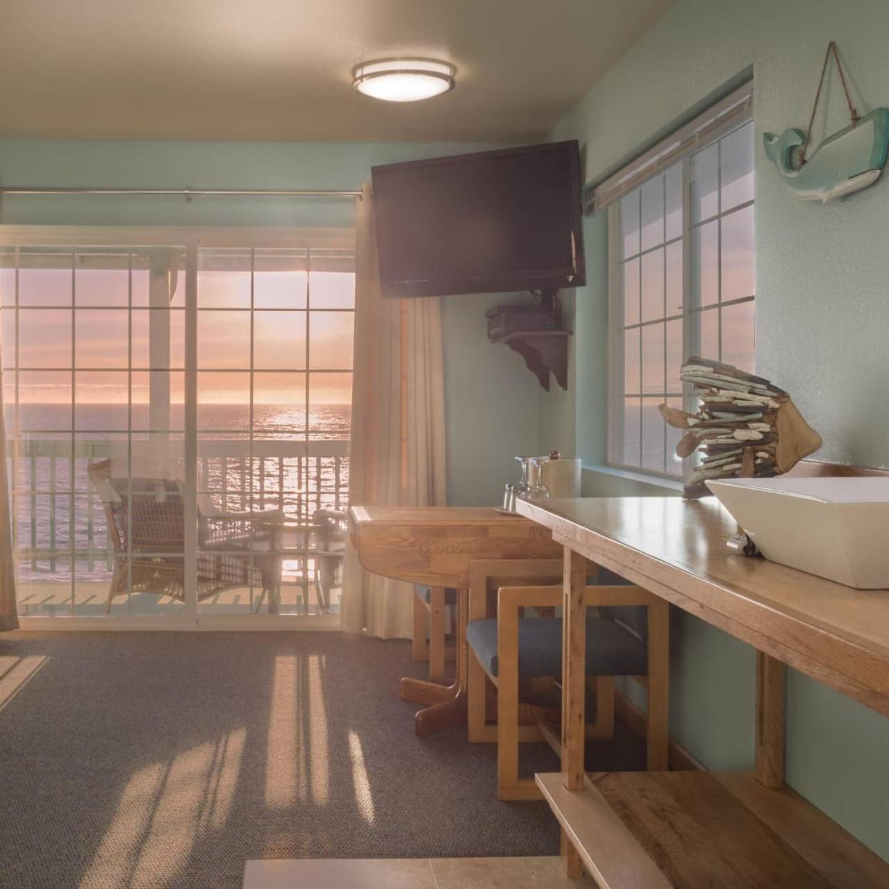Deluxe Suite Sea View