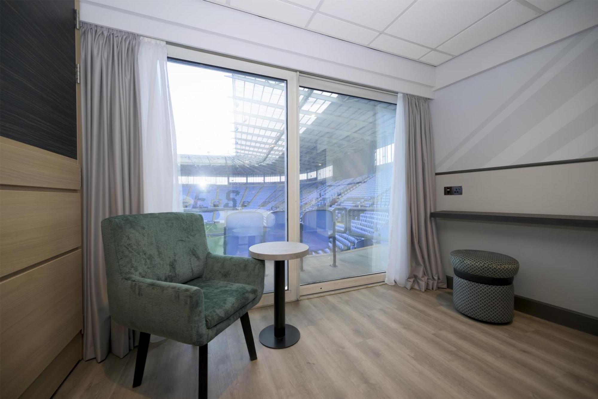 Queen Guest Room Pitch View