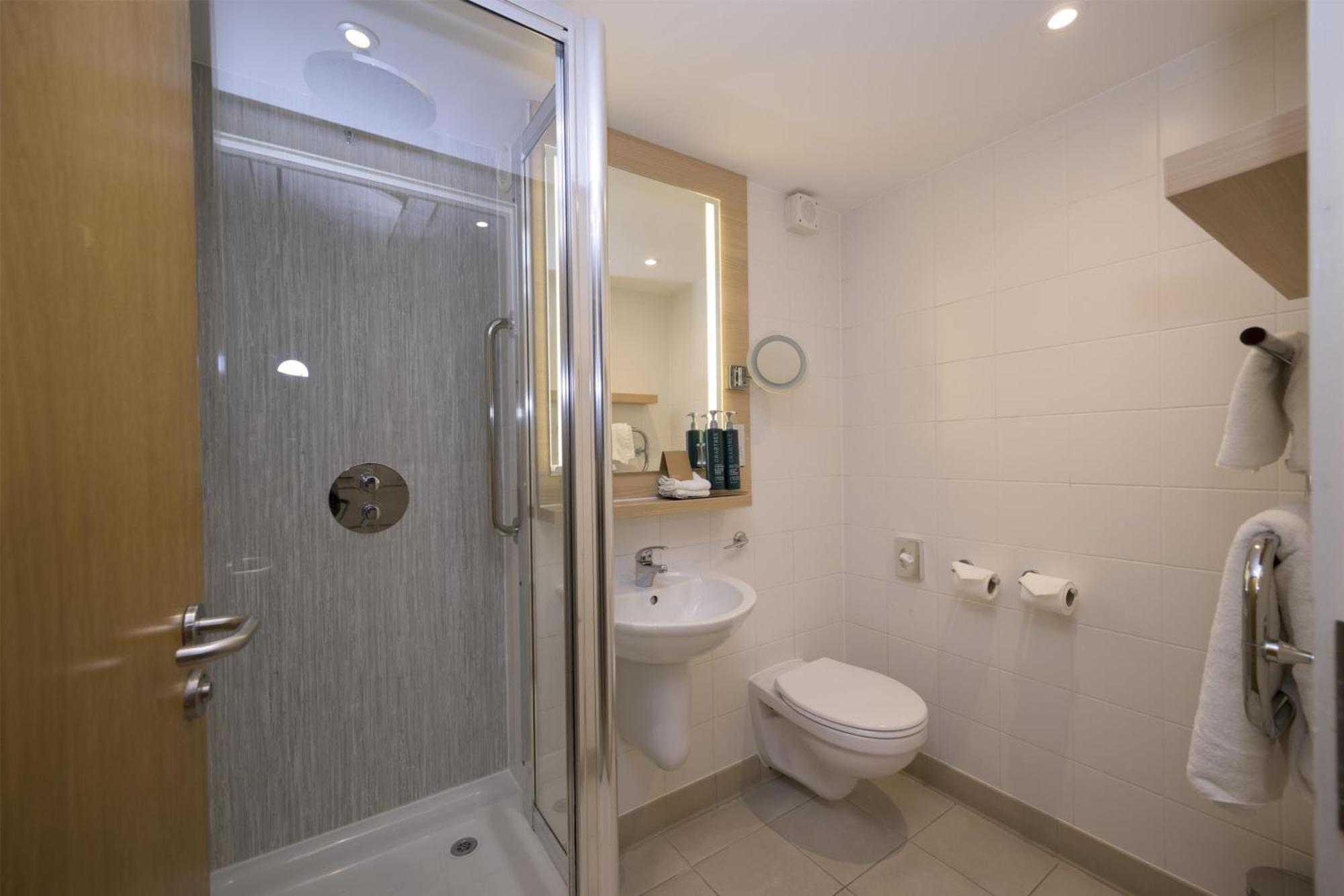 Twin Guest Room Pitch View