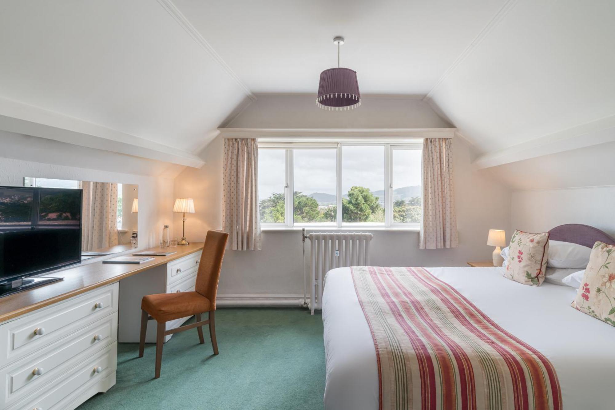 Queen Room Sea View