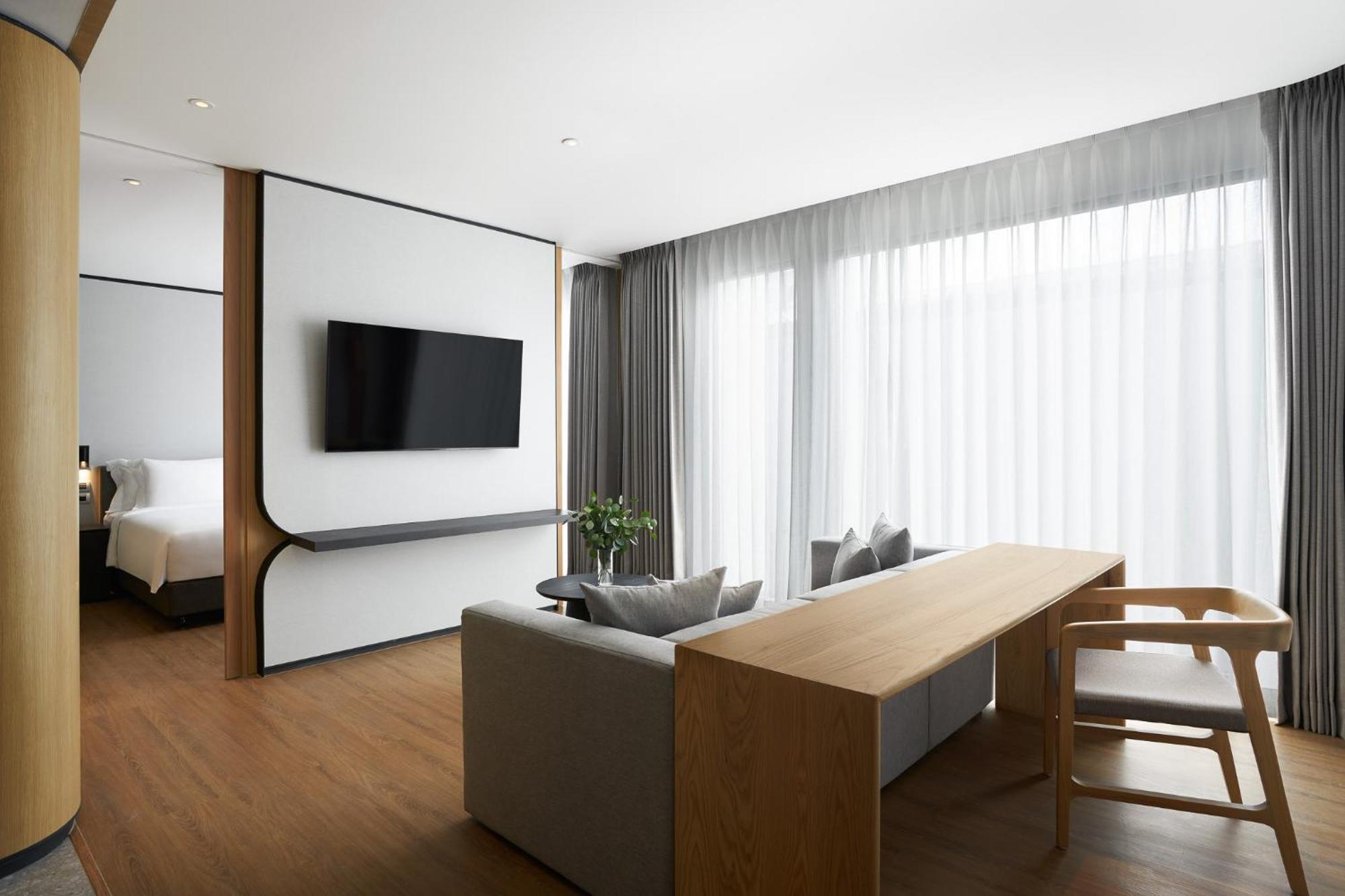 One-Bedroom Suite