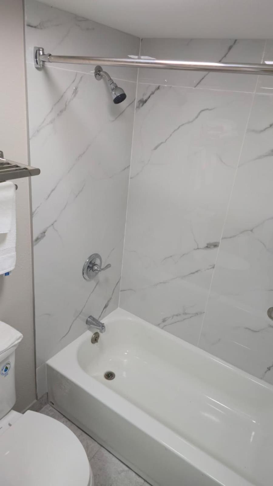 Double Room with Two Double Beds - Non-Smoking