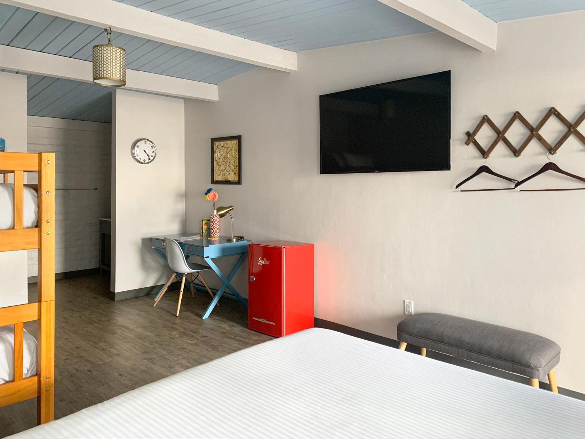 Classic Quadruple Room