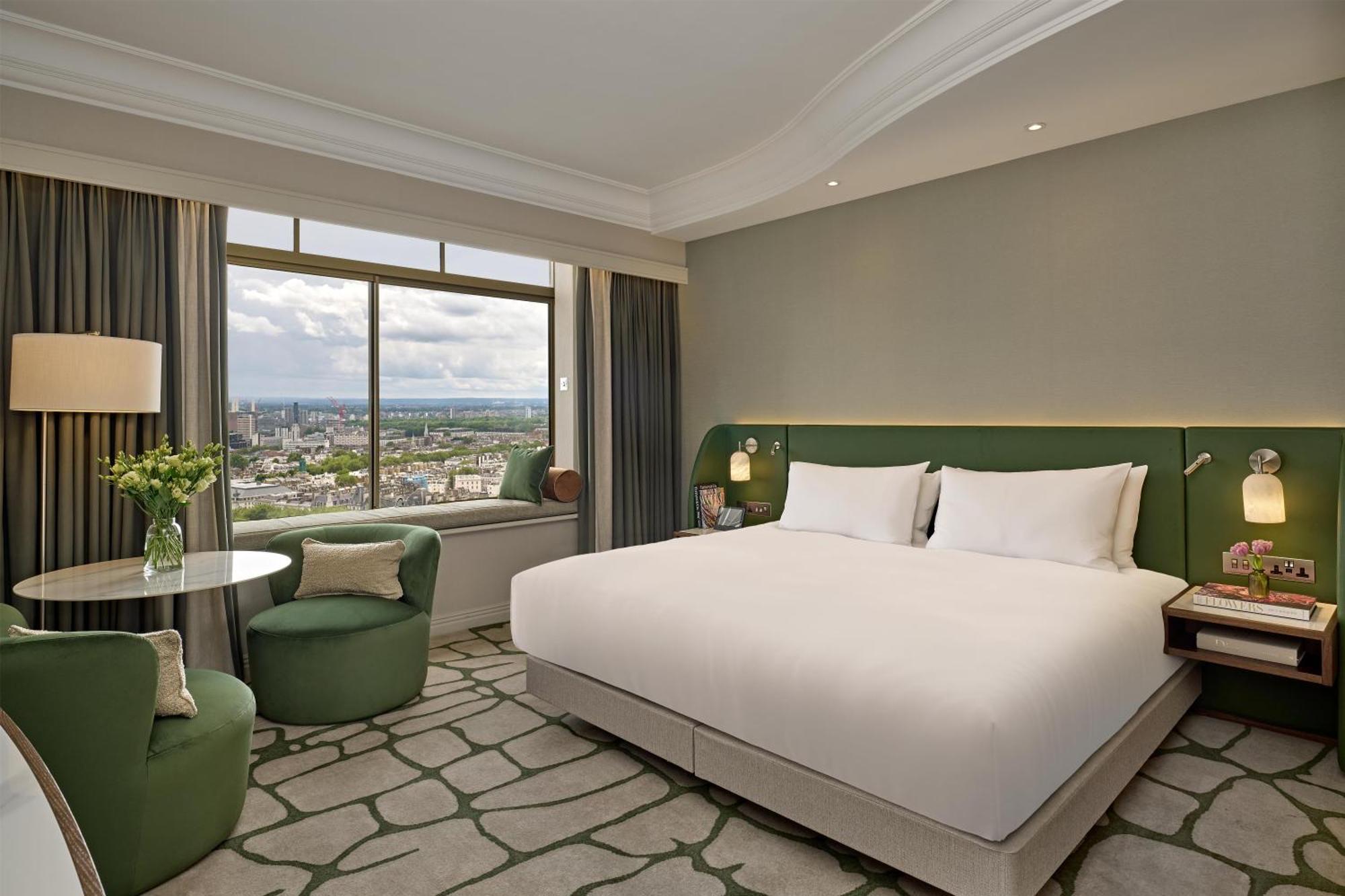 Deluxe King Room
