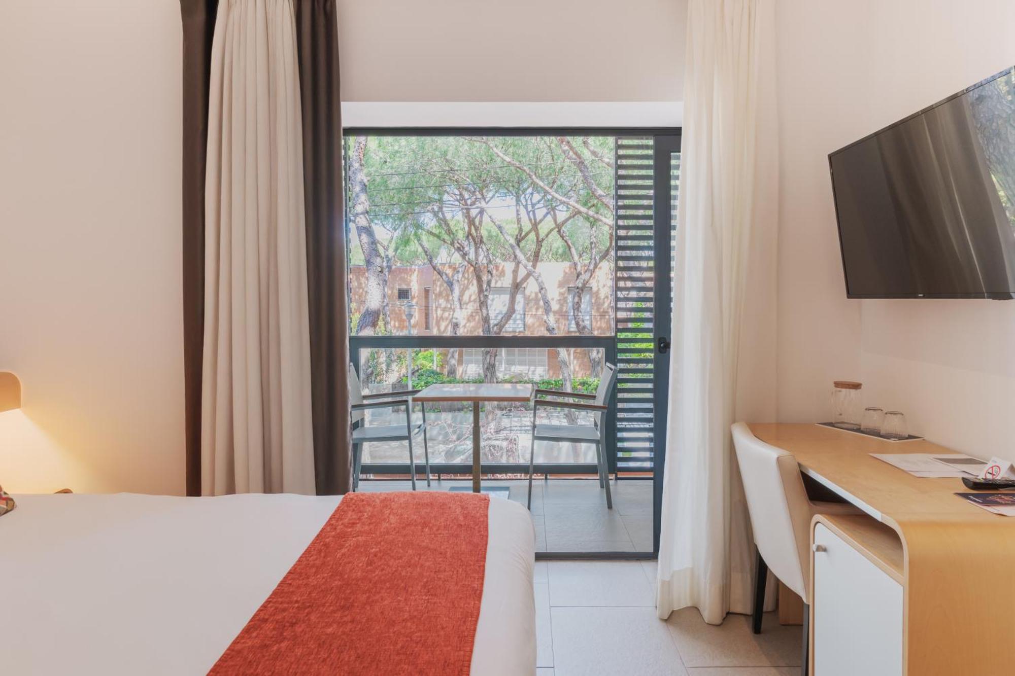 Standard Double Terrace
