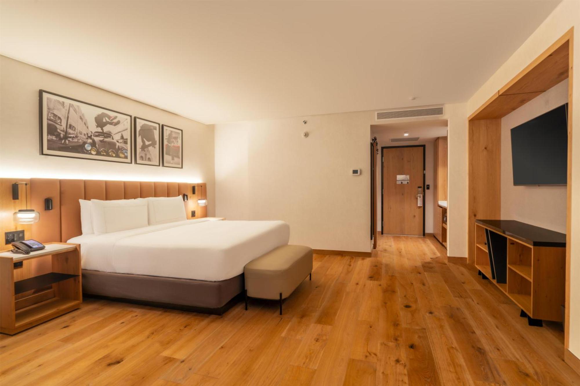 Executive King Room