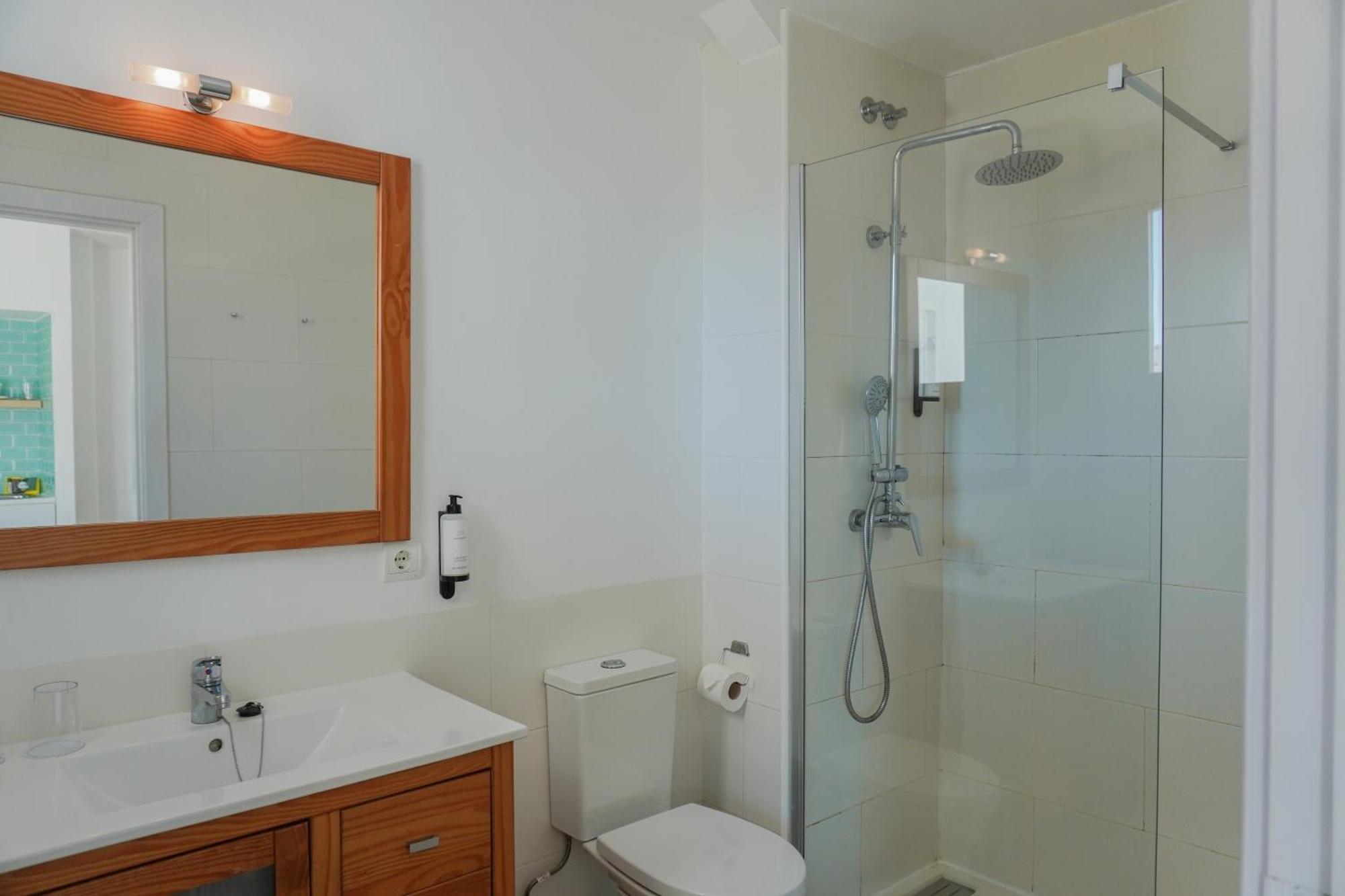 One-Bedroom Apartment with Pool View (1 Adult)