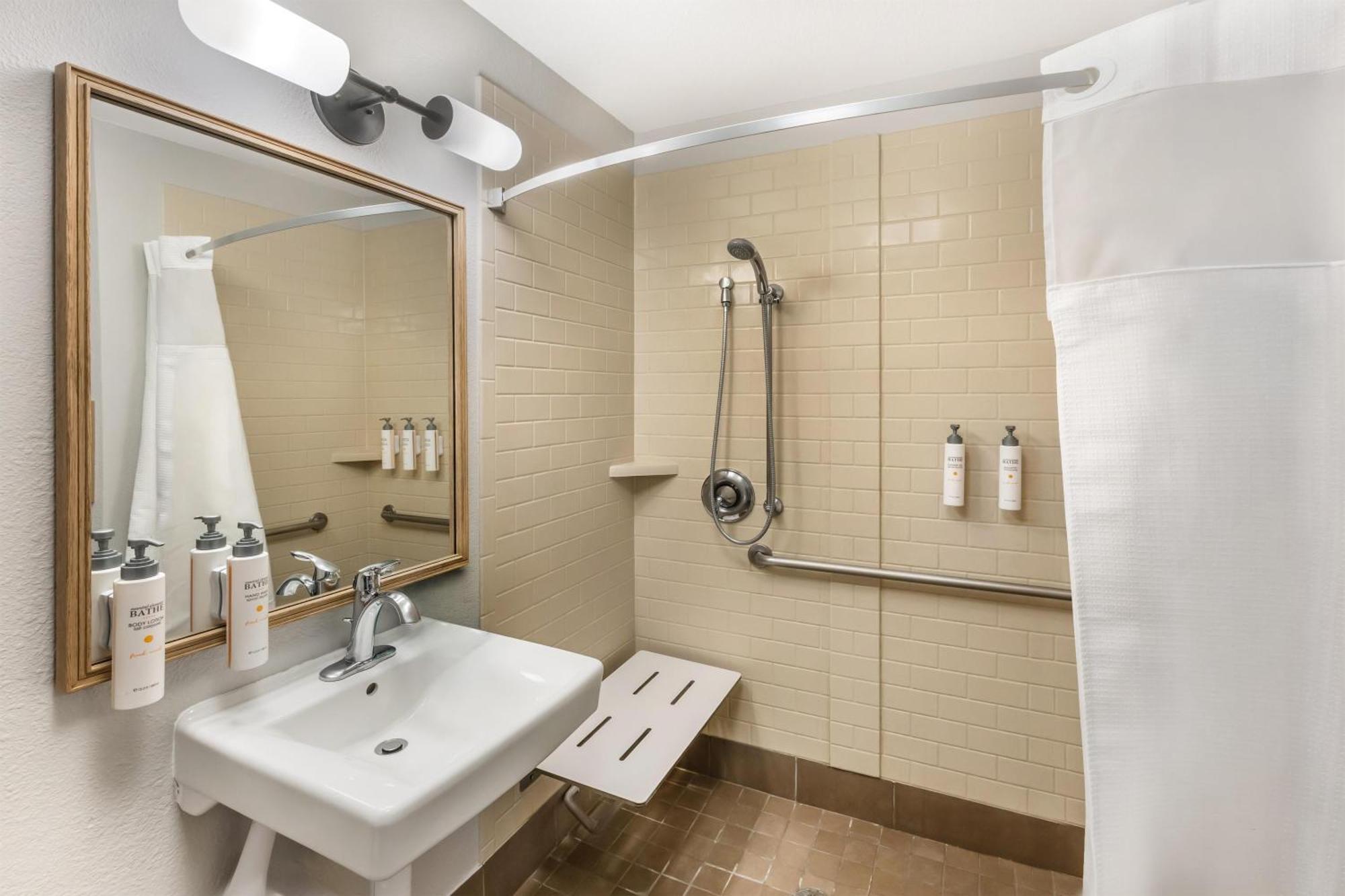 Queen Studio Suite Roll Shower Mobility Accessible,1765813715:JPEG