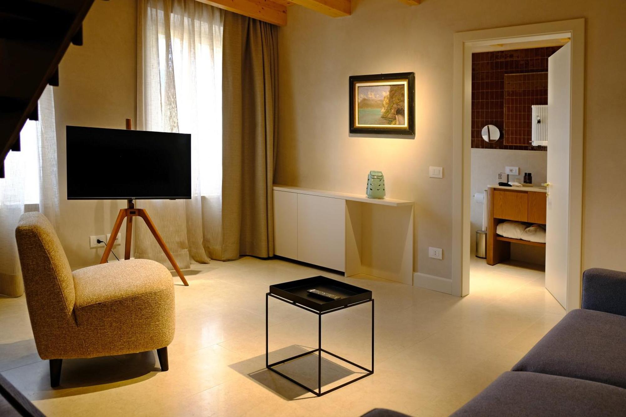 Duplex Suite
