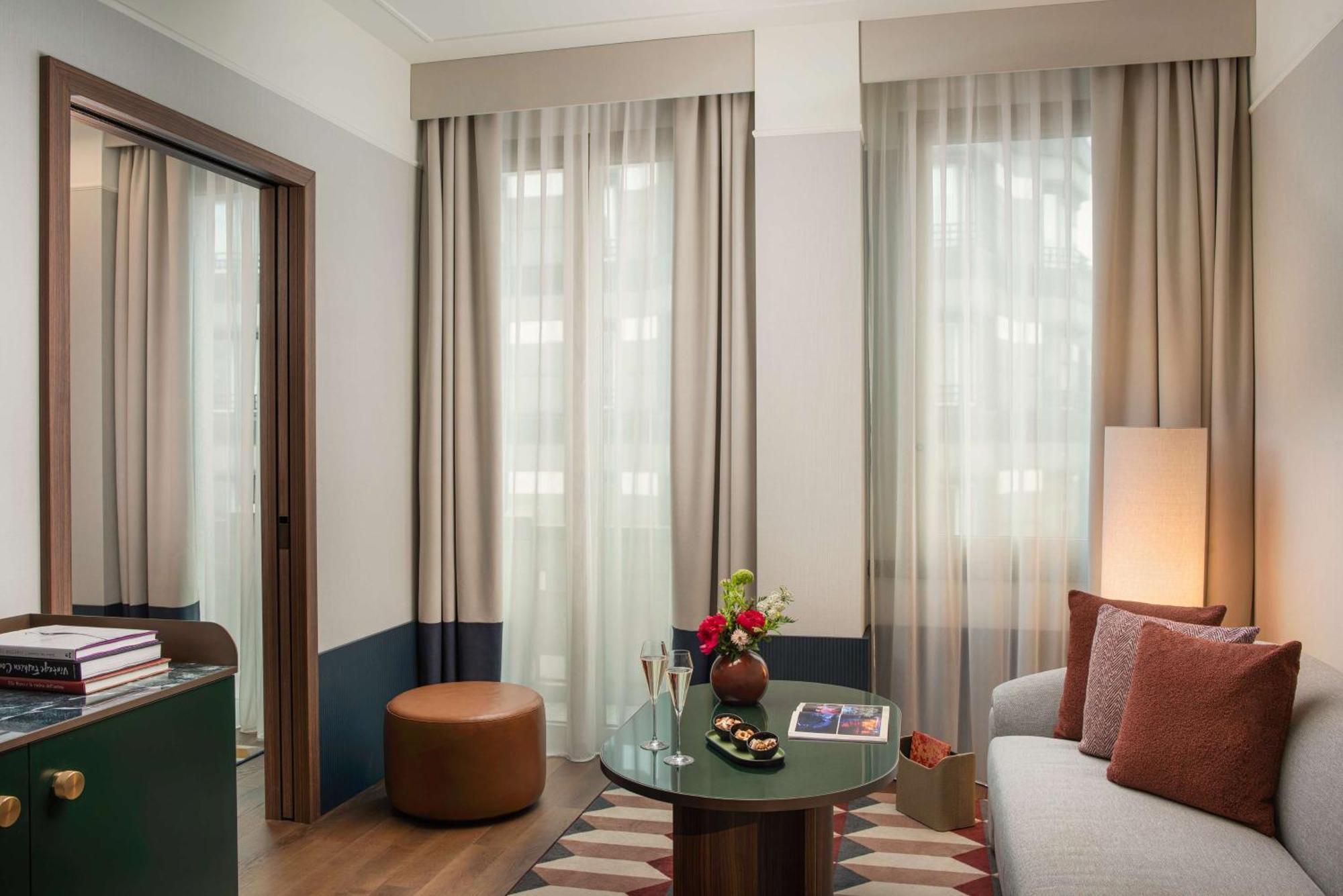 Executive Junior Suite
