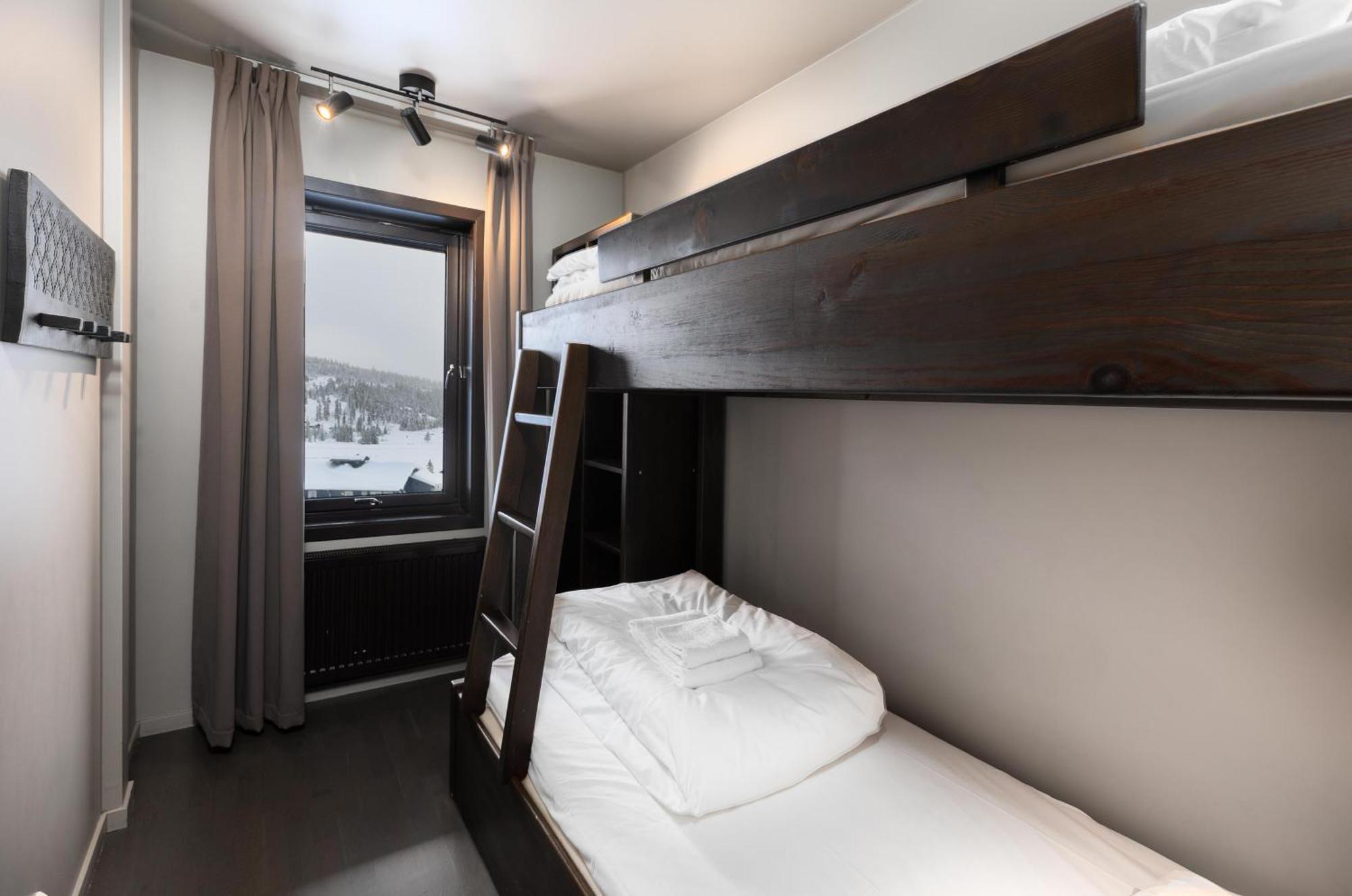 Executive Suite Twin Beds