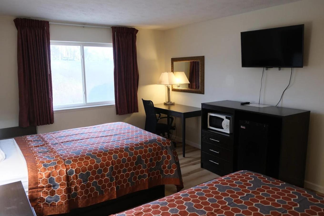Double Room Two Double Beds