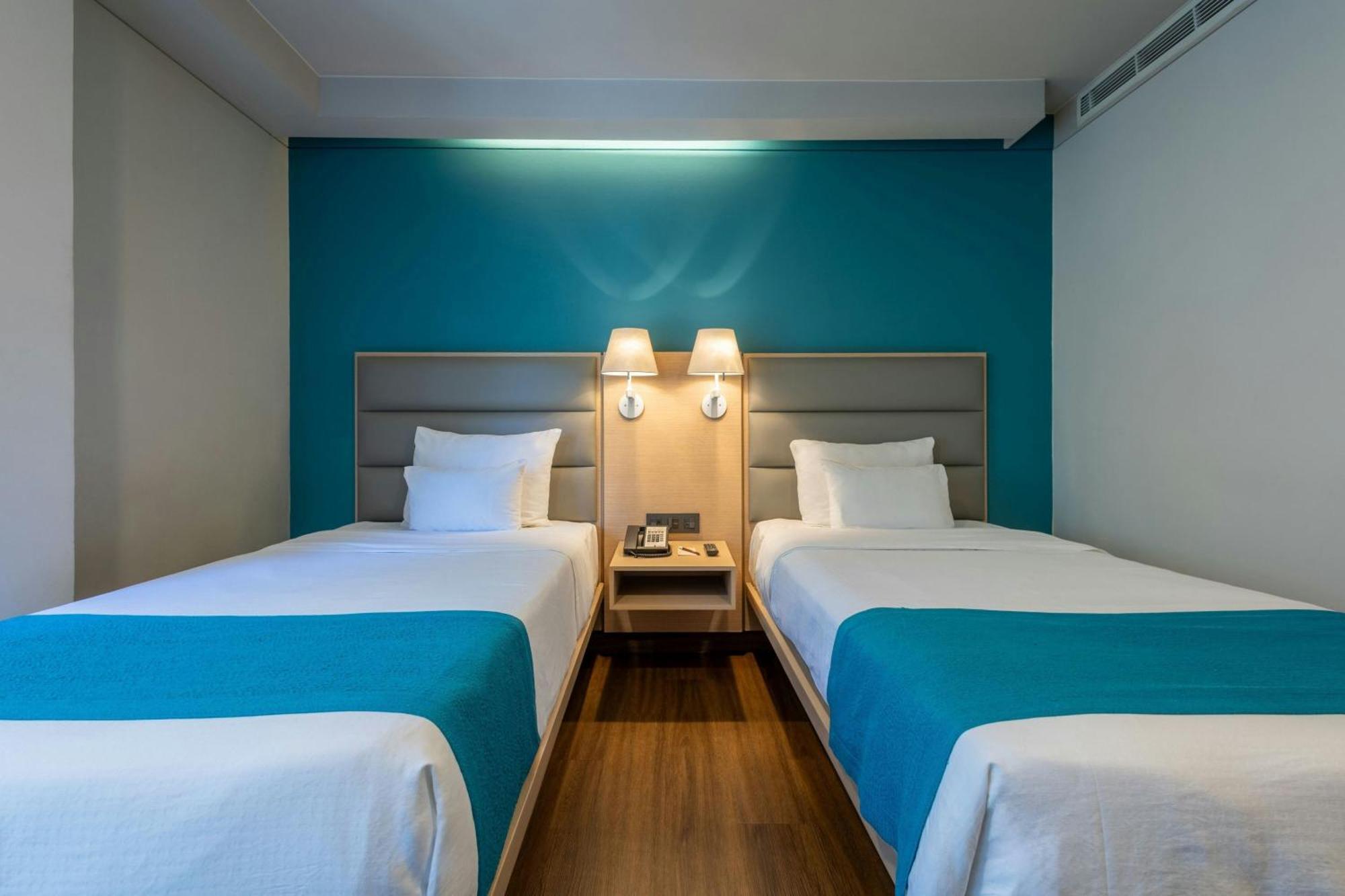 One-Bedroom Suite King or Twin Bed Sofa Bed