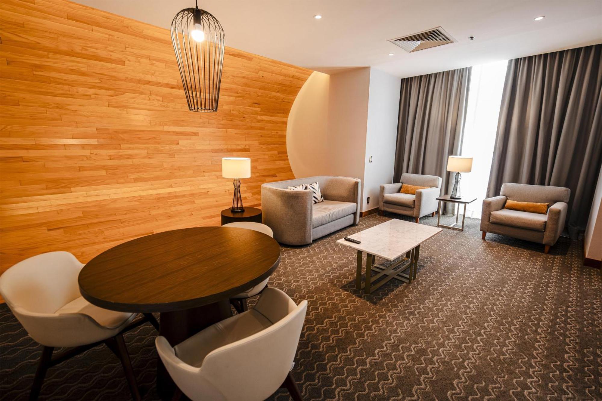 King Suite