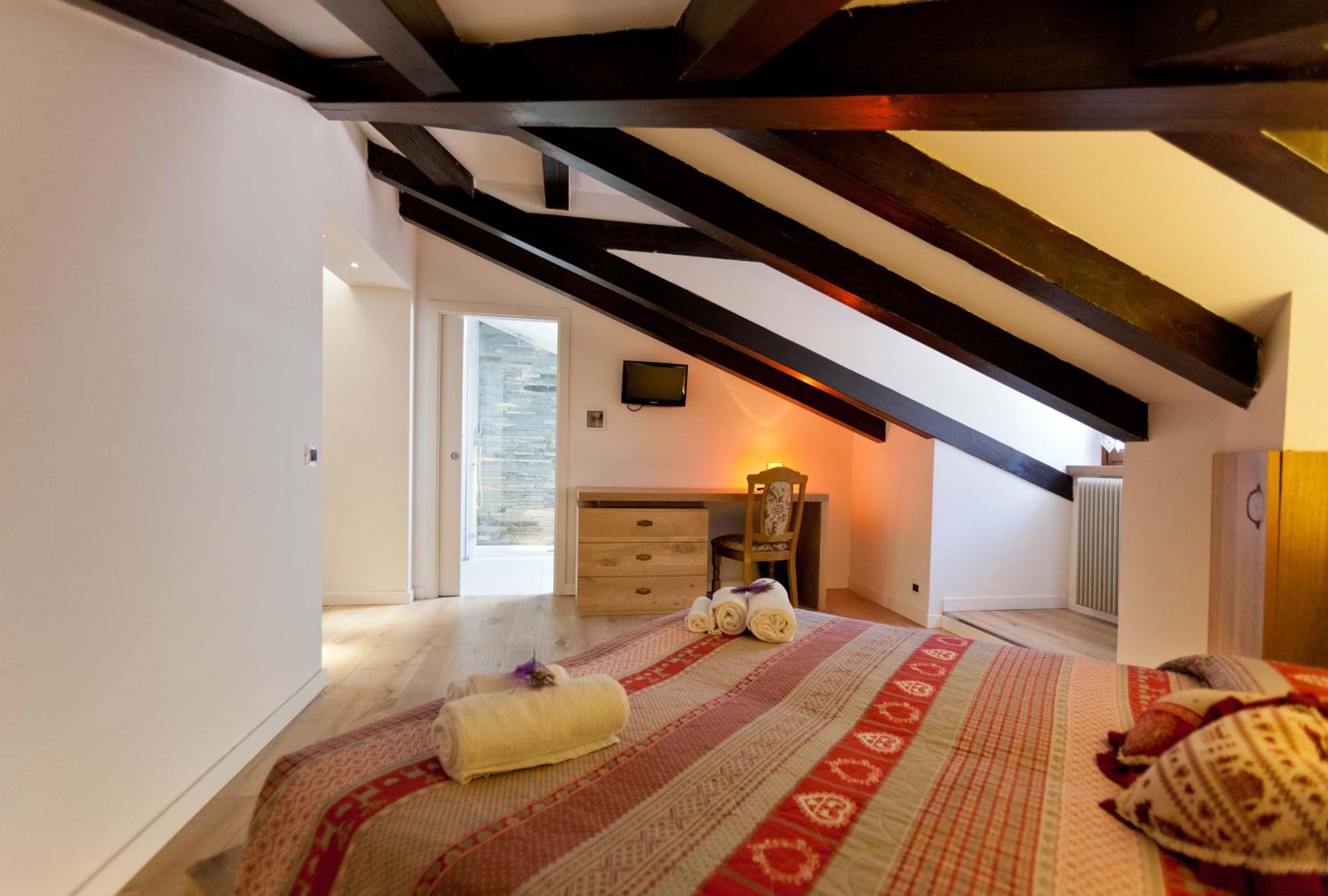 Classic Family Room Spa Access