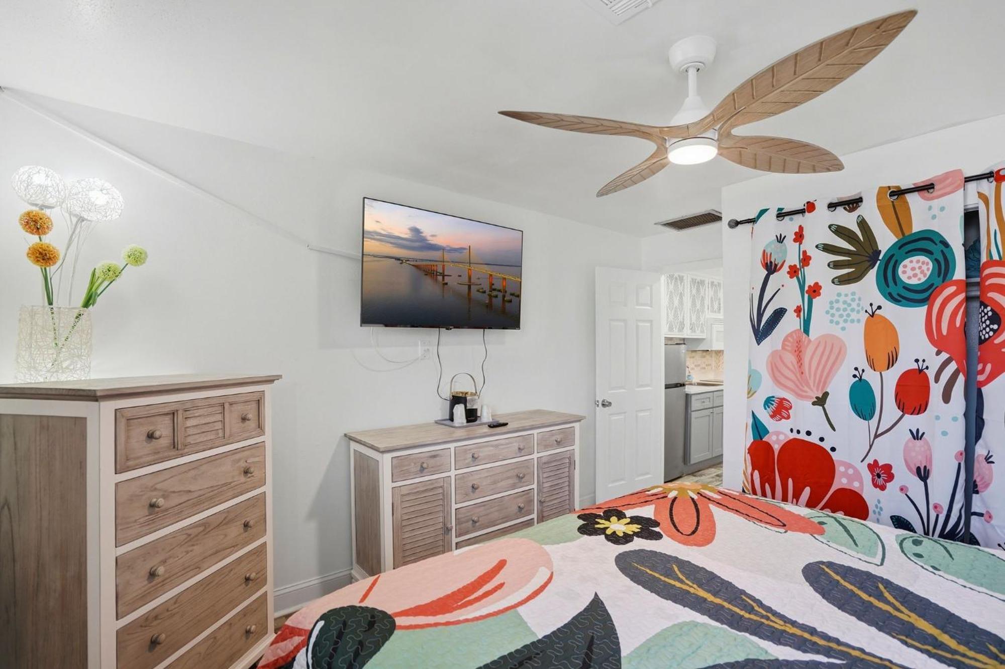One-Bedroom Suite